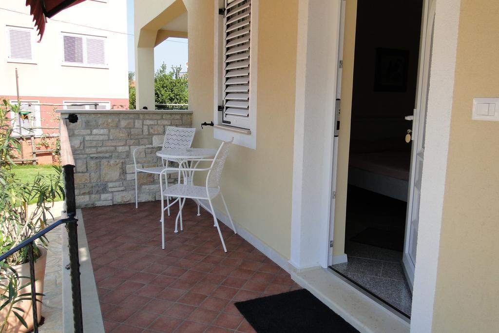 אומאג Apartments Villa Ela מראה חיצוני תמונה