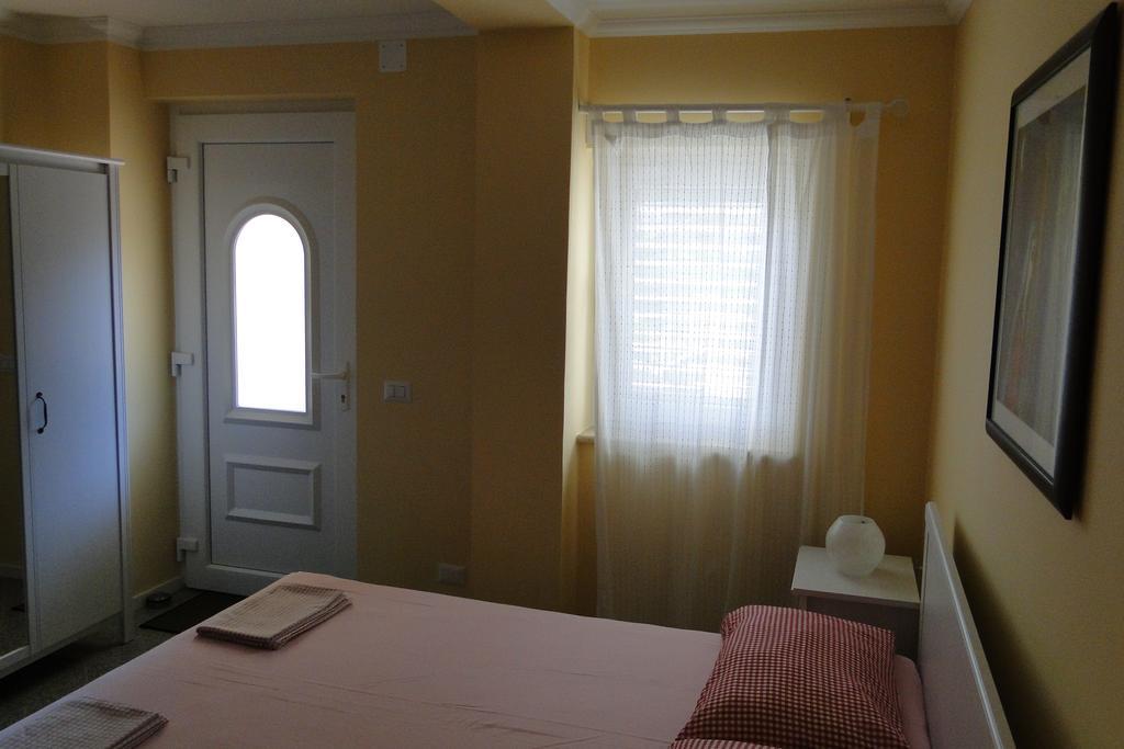 אומאג Apartments Villa Ela מראה חיצוני תמונה