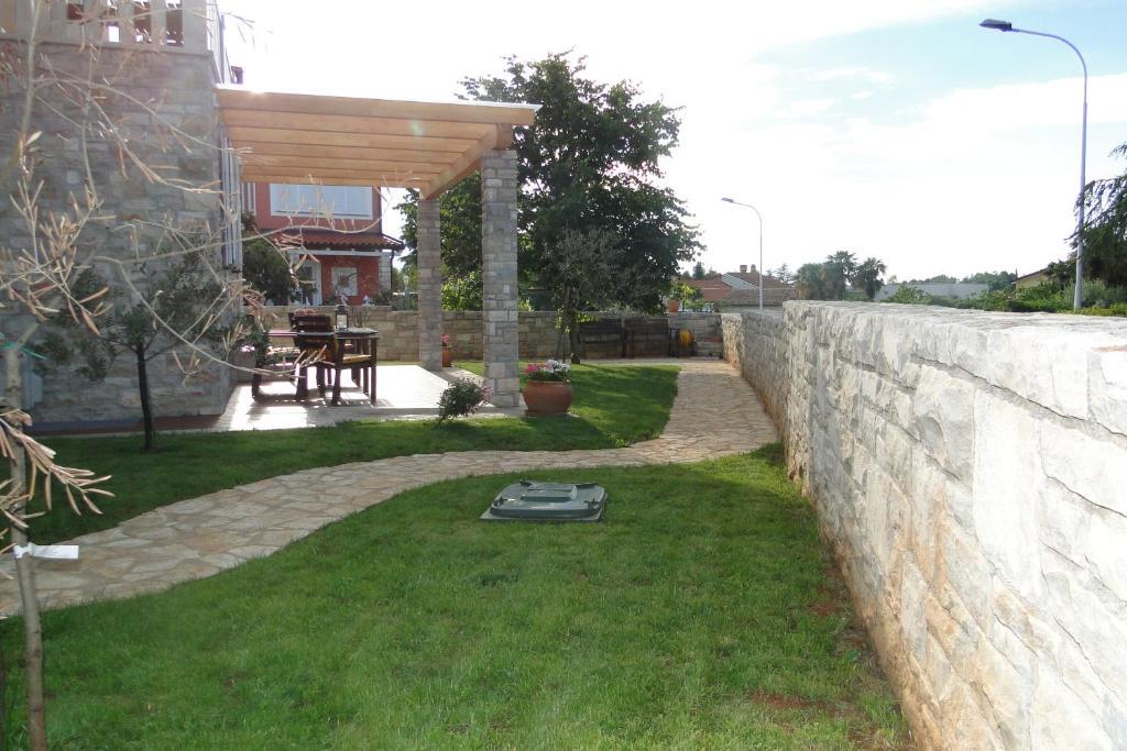 אומאג Apartments Villa Ela מראה חיצוני תמונה