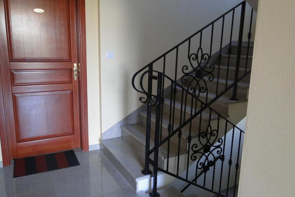 אומאג Apartments Villa Ela מראה חיצוני תמונה