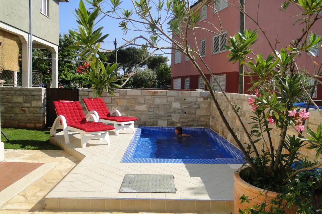אומאג Apartments Villa Ela מראה חיצוני תמונה