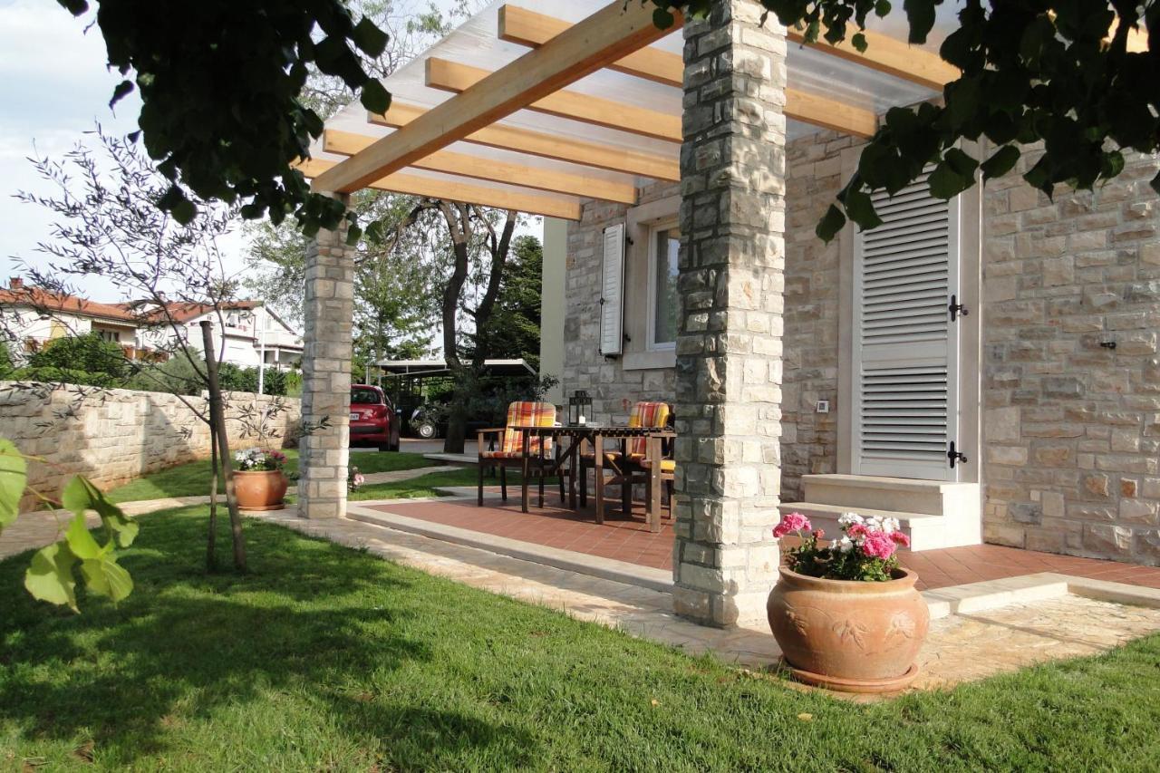 אומאג Apartments Villa Ela מראה חיצוני תמונה